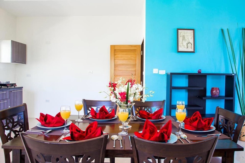 Tropica Villa Resort 14/16