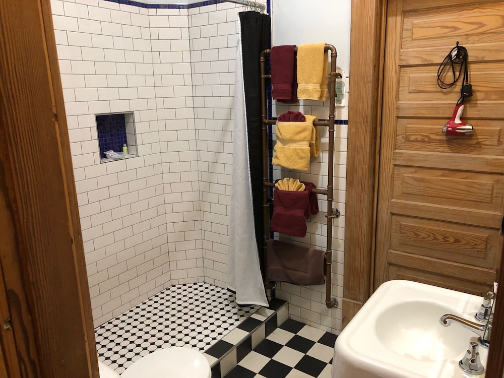 Hotel Frederick 45/50