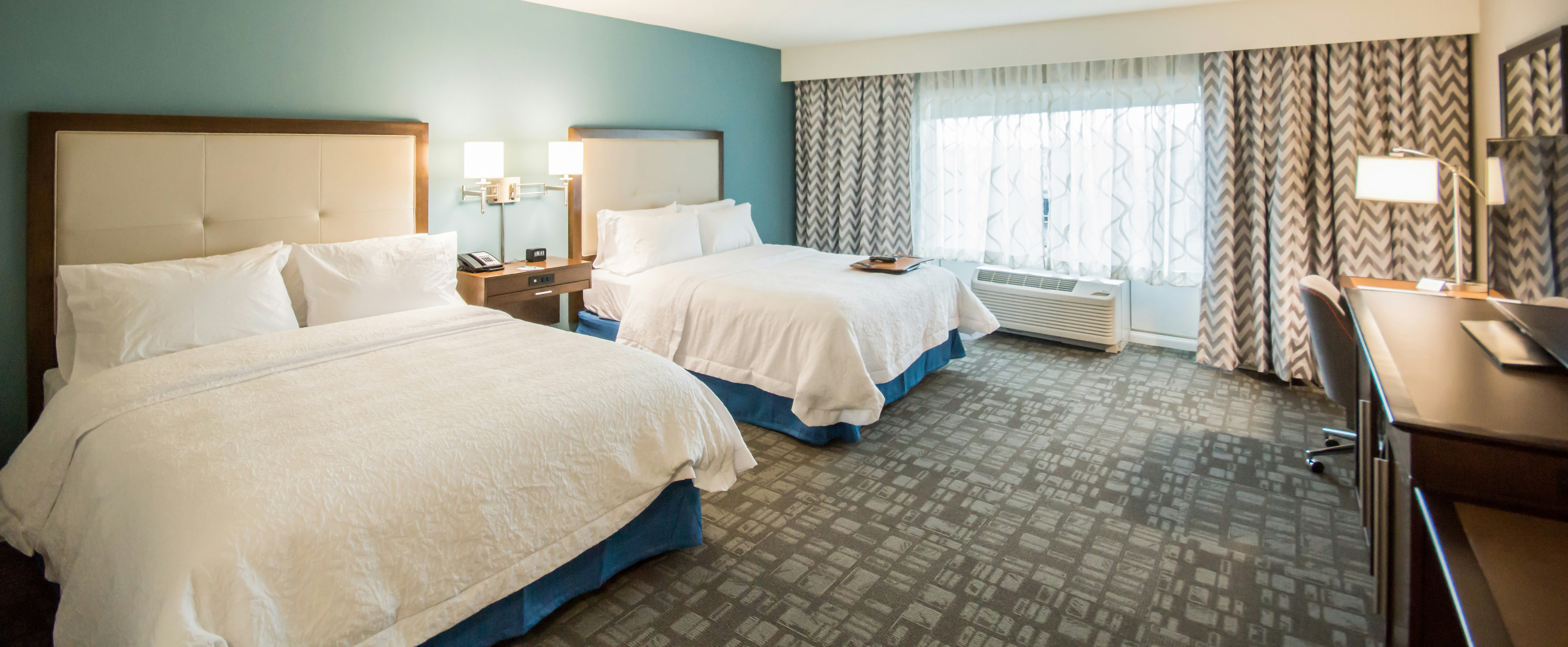 room, 2 queen beds, accessible