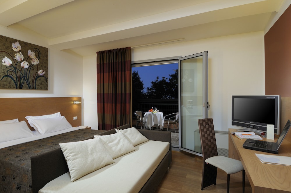 Relais Bellaria Hotel And Congressi 16/52