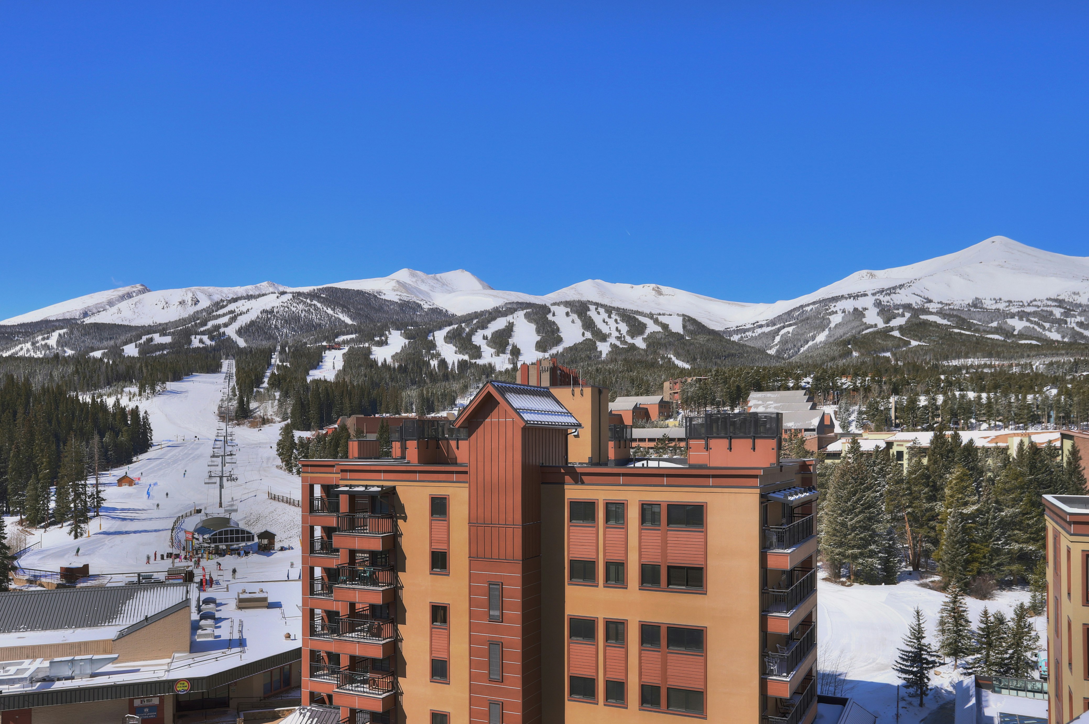 Village At Breckenridge Resort 3/82