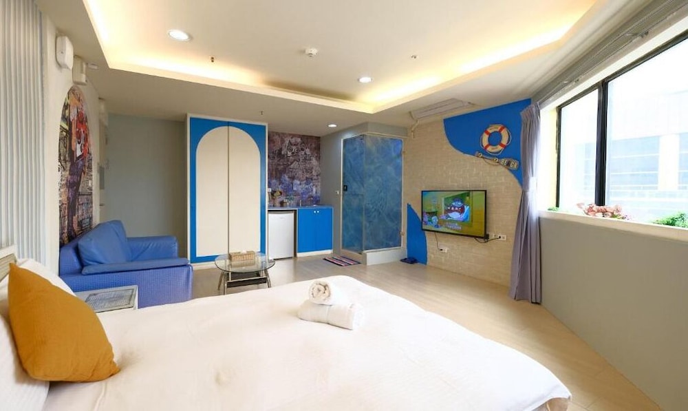 85 Asia Hotel 54/69