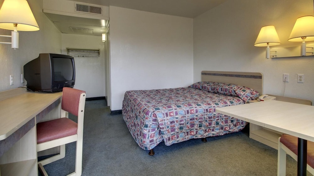 Motel 6 Louisville N Jeffersonville 21/36