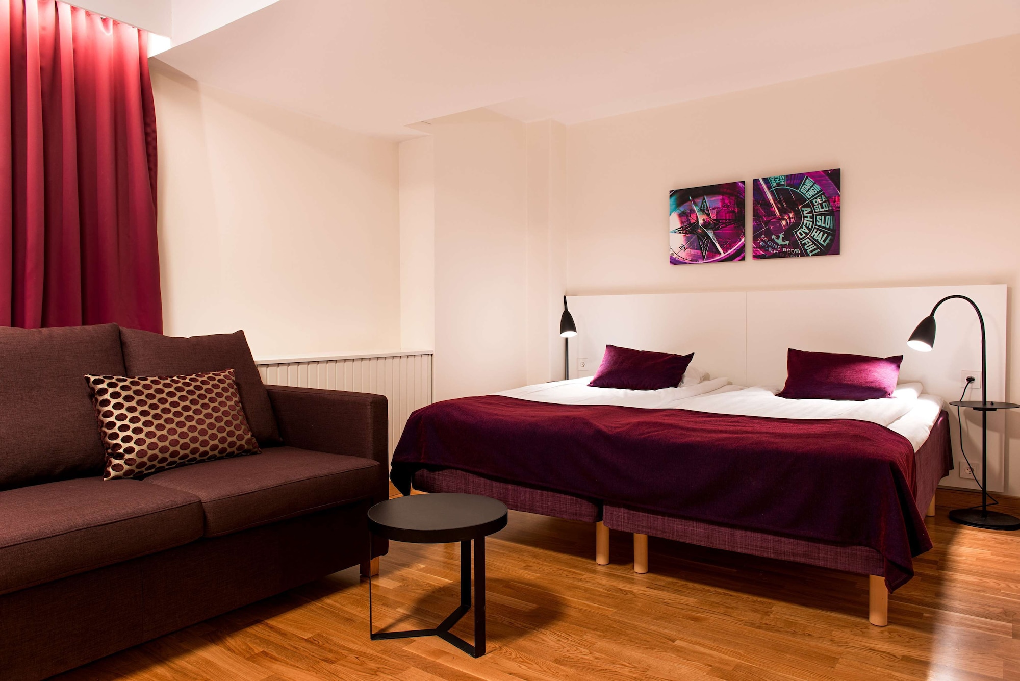 Room, Twin Beds, No Window، Scandic Sjofartshotellet 2/4