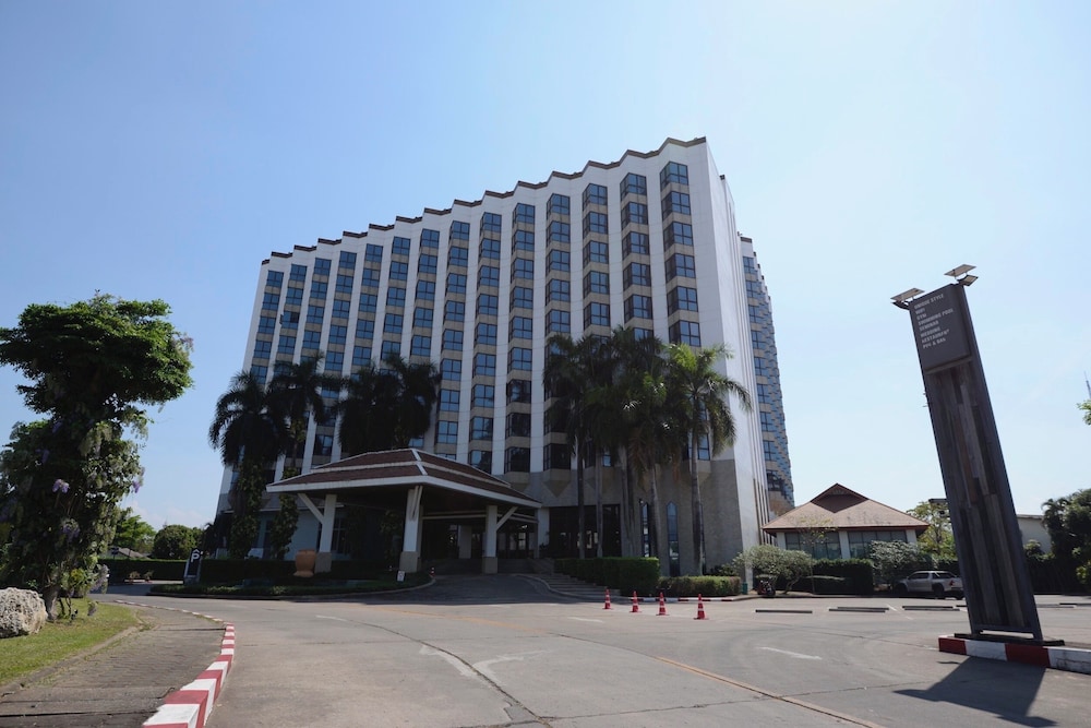 Napalai Hotel 66/73