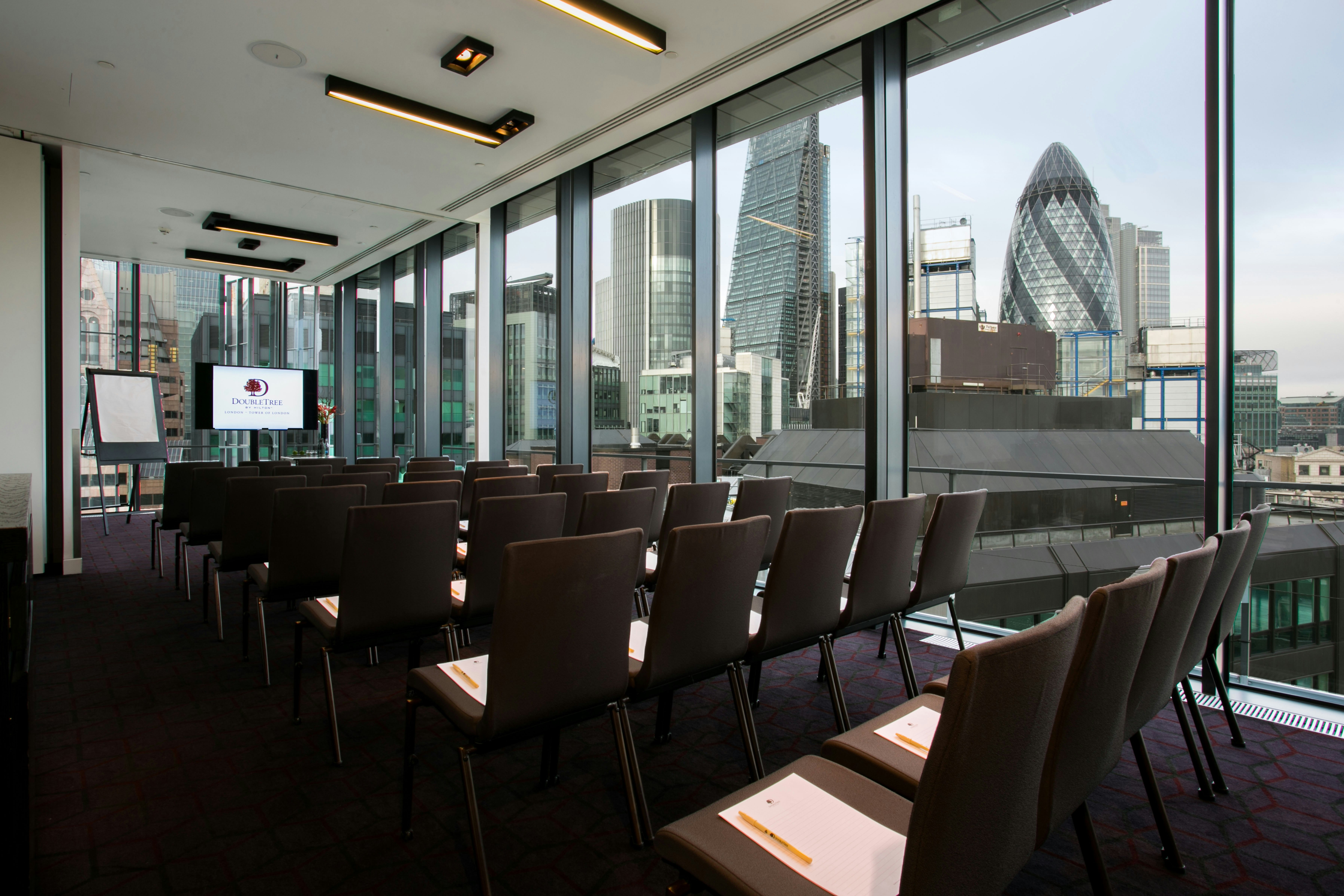 Doubletree By Hilton London Tower Of London 59/67