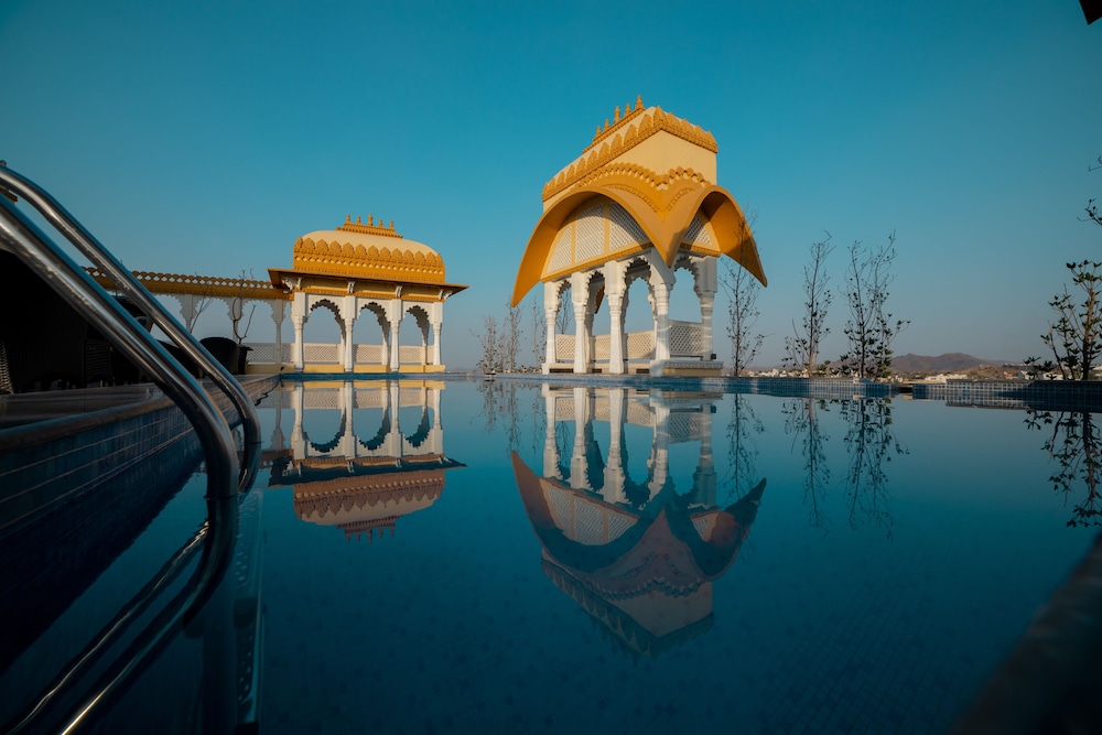 Sterling Balicha, Udaipur photo3