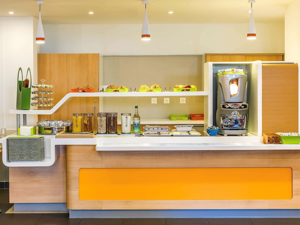 Ibis Budget Lugano Paradiso 8/53