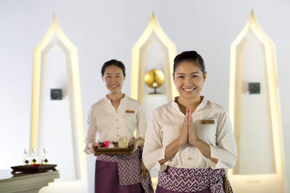 Dusit Thani Maldives 10/66