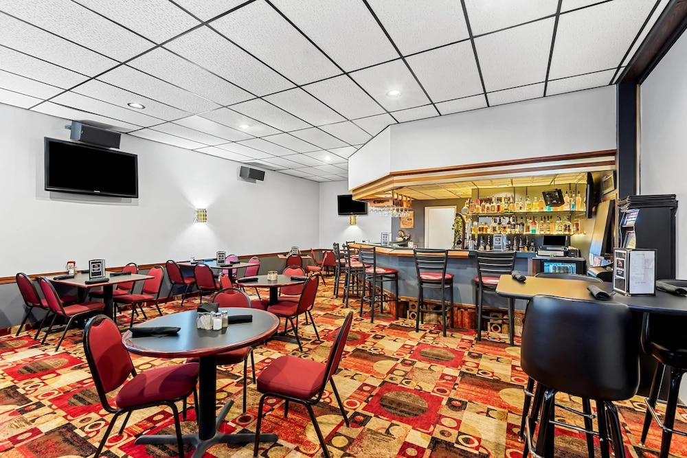 Quality Inn Fort Dodge 48/59