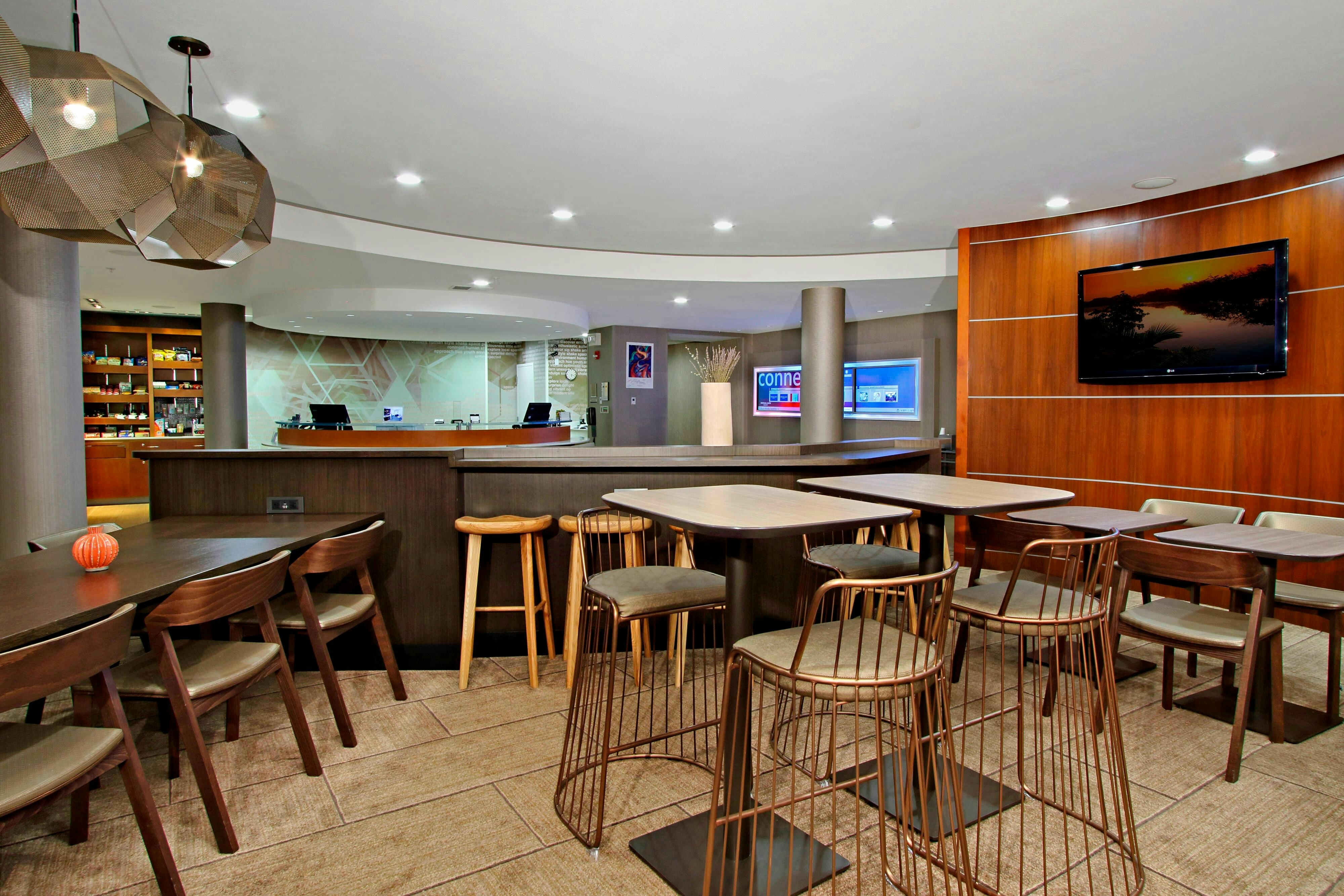 SpringHill Suites by Marriott Madera 31/41