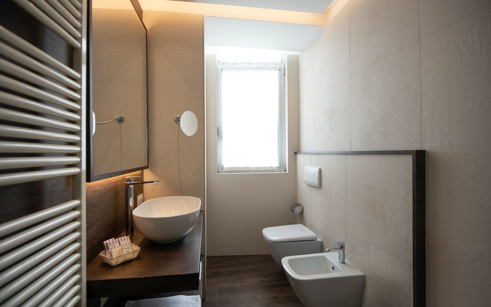 شقة بريستيج بسريرين كوين مع أريكة، Residence Charming Apartments 10/10