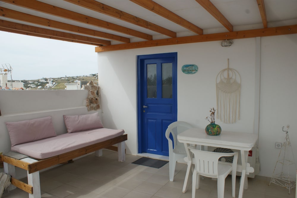 Hotel Eleftheria 30/45