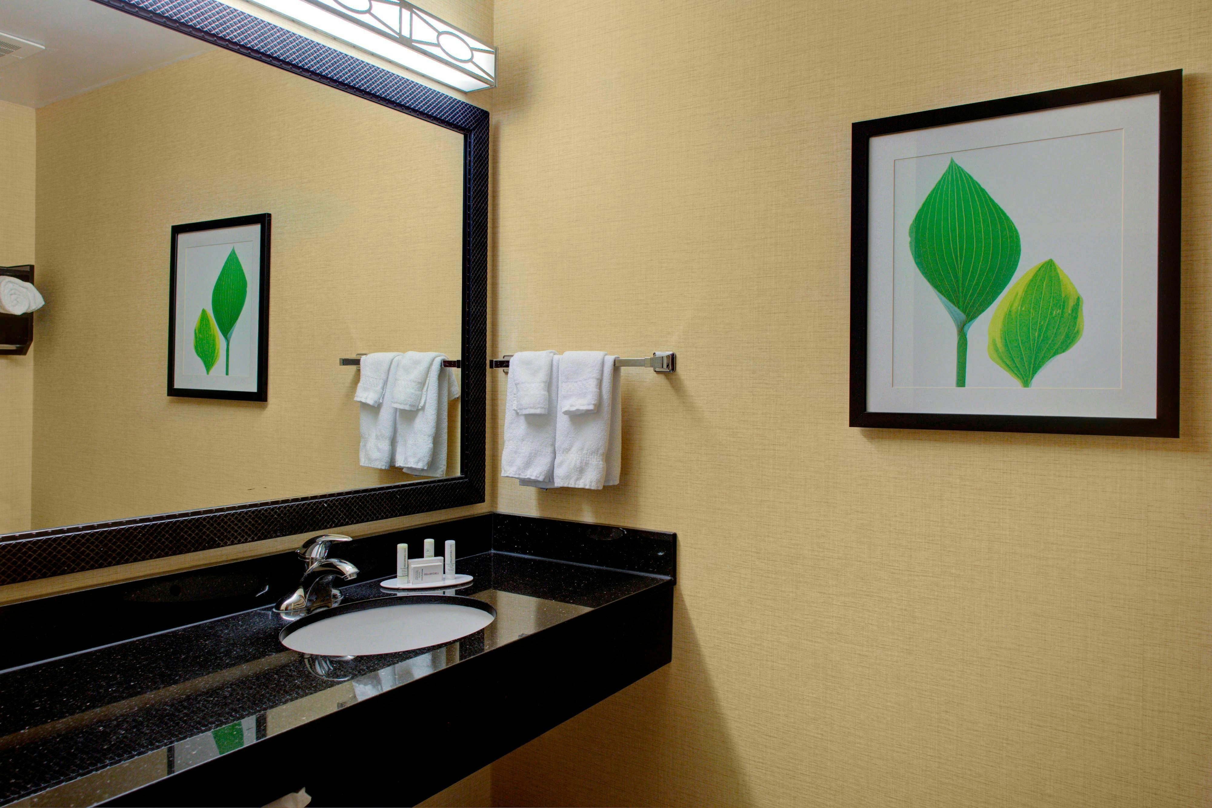 Fairfield Inn Suites By Marriott Montgomery Eastchase Pkwy 50/50