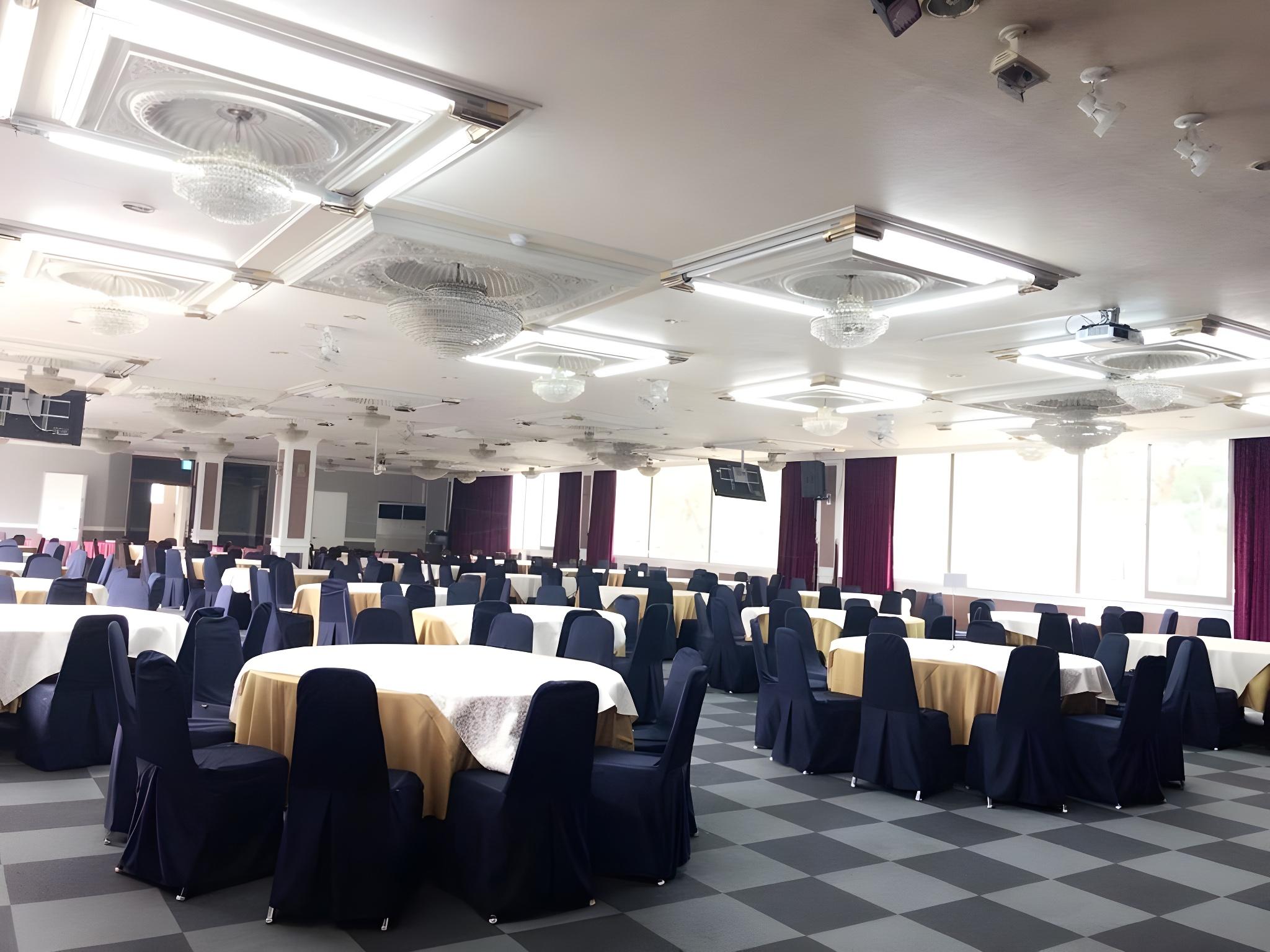 Lake Hills Hotel Songnisan 32/35