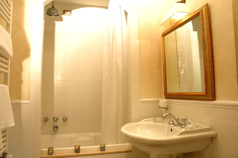 Hotel Clitunno 13/52