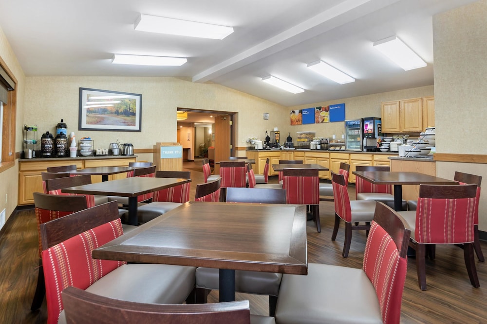 Comfort Inn Iron Mountain North 31/36