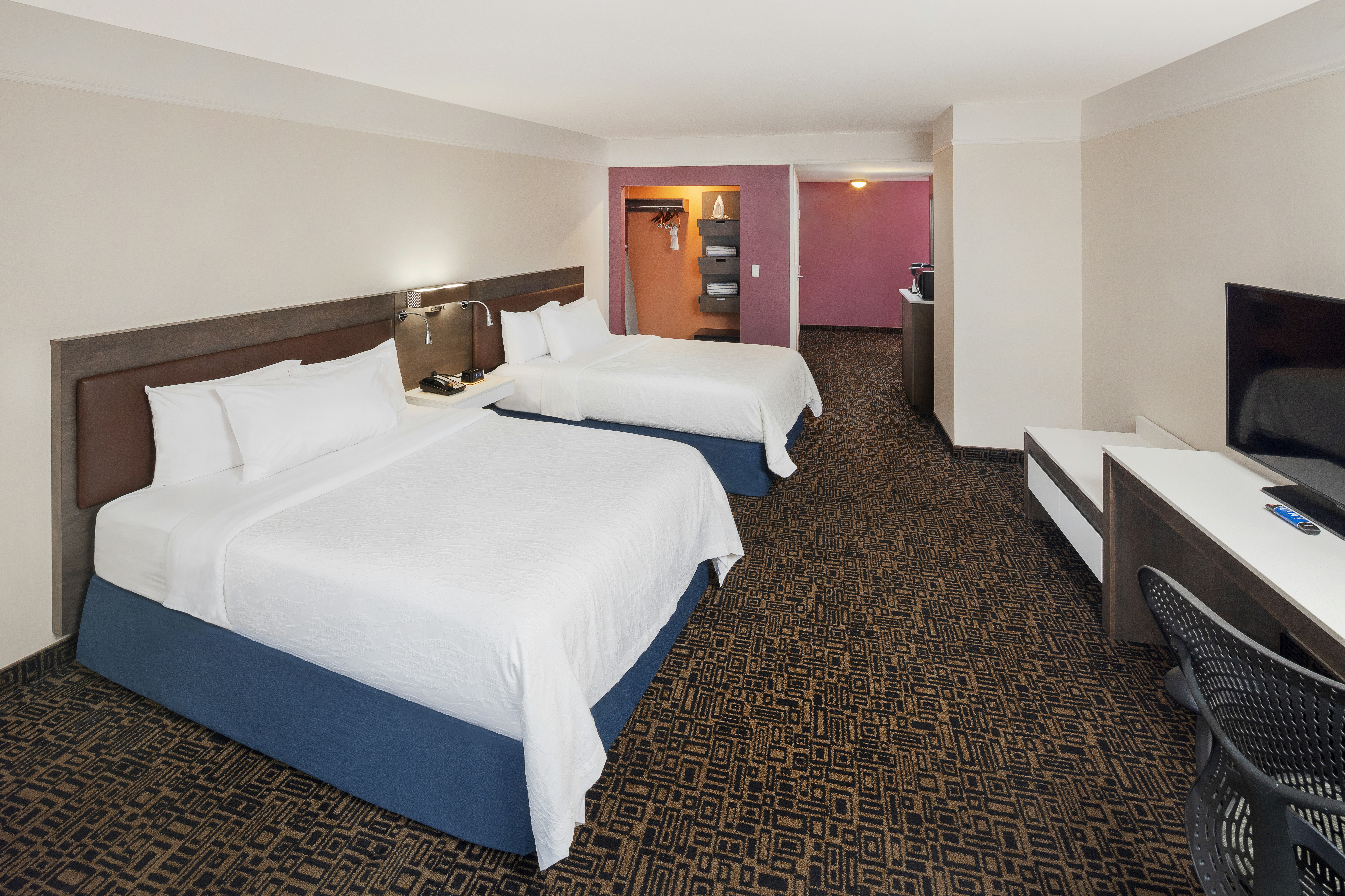 ROOM, 2 QUEEN BEDS