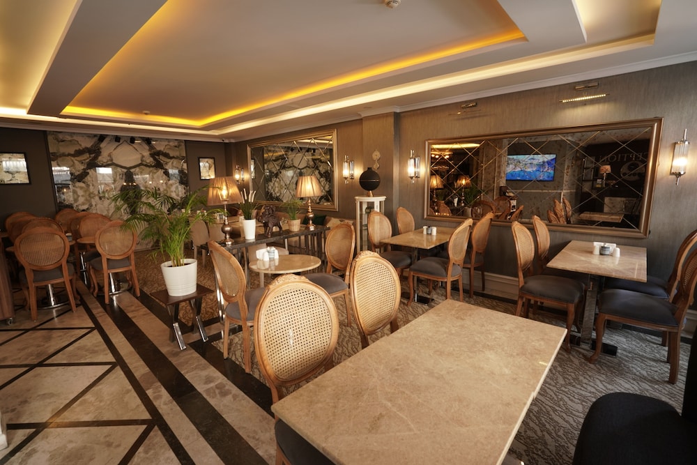 Bon Hotel Old City 35/50