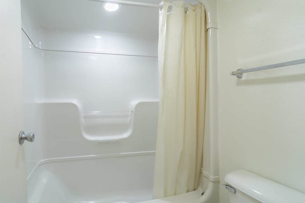 Motel6 Joliet, IL - I-80 57/58