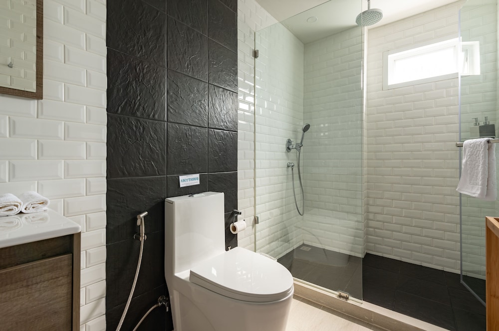 Maneeya Park Residence 47/50