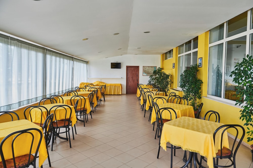 Hotel Caesar 28/43