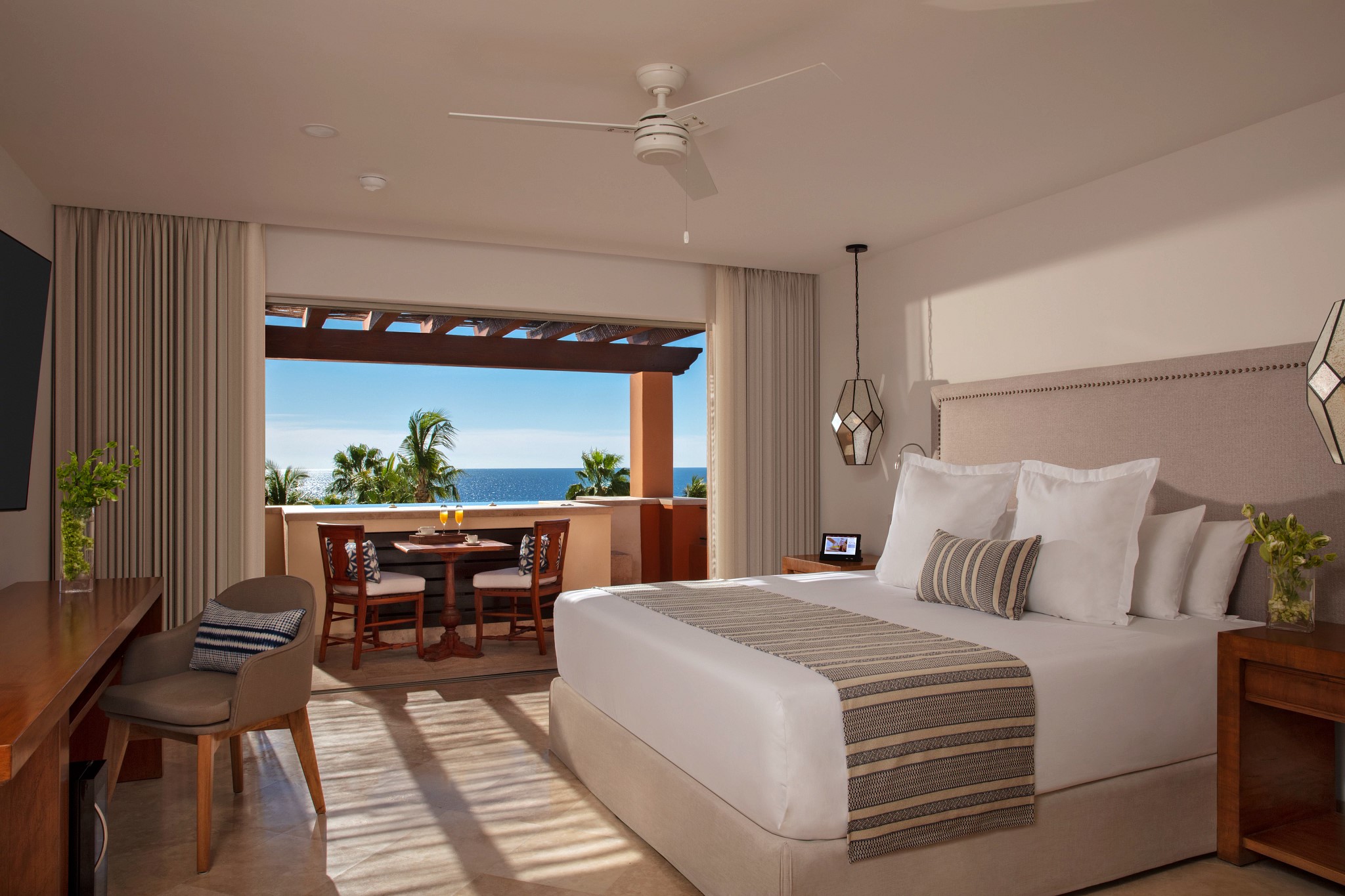 Romance, Suite, Ocean View