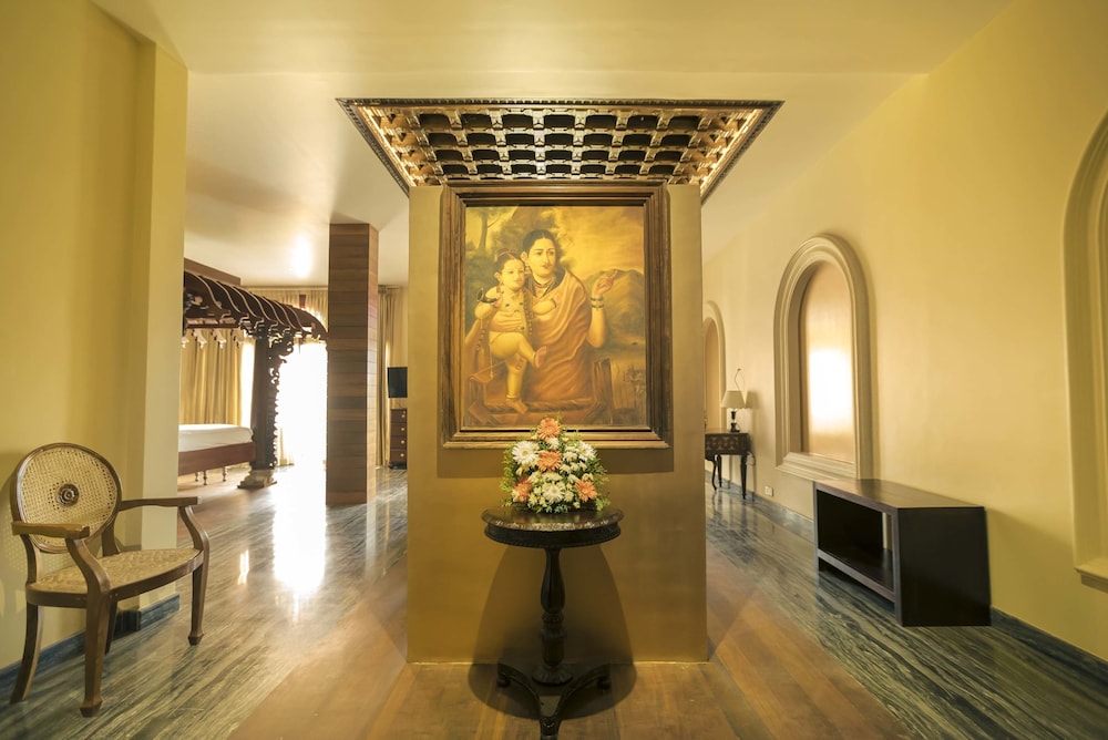Ginger House Museum Hotel 18/30