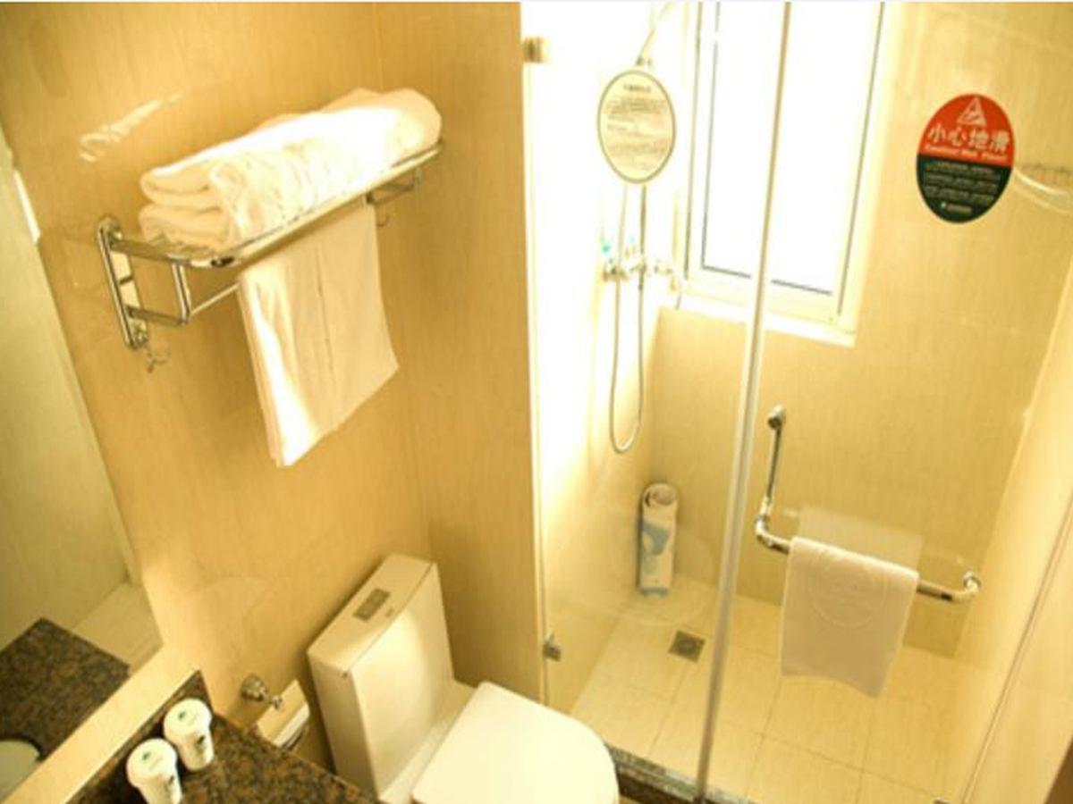 GreenTree Inn Beijing Daxing Xingye Street Liyuan Business Hotel 46/49