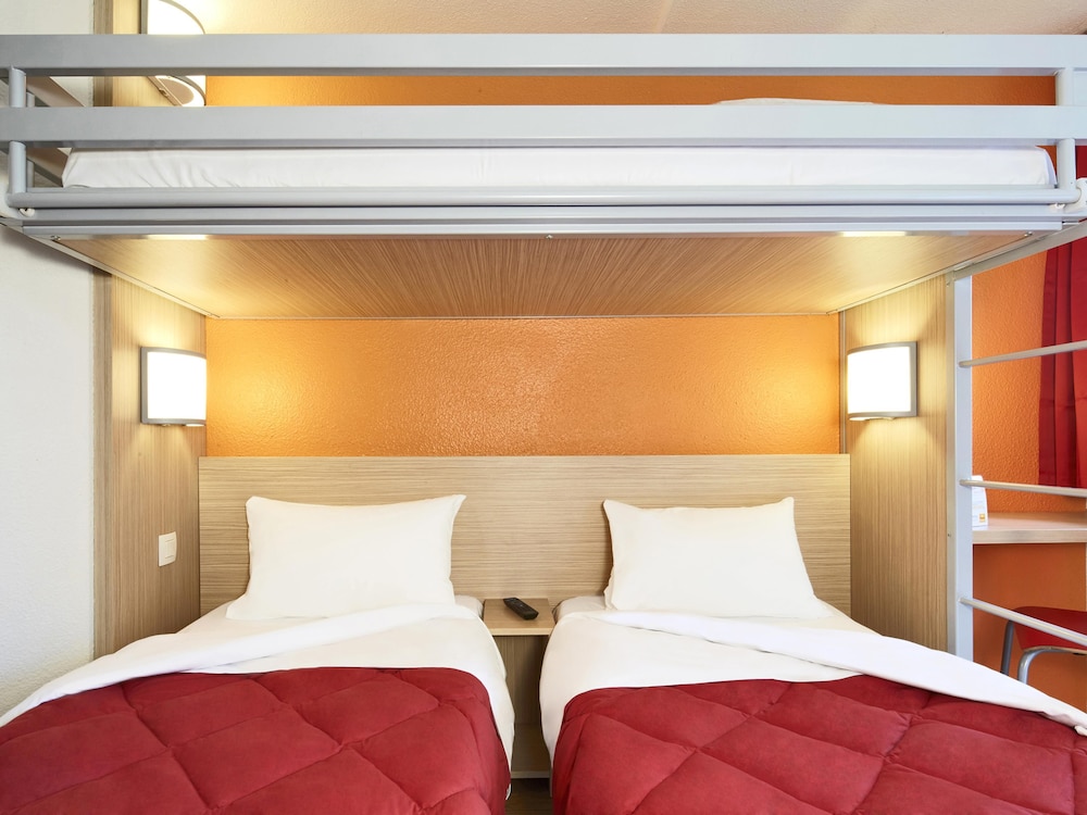 Standard, Twin Beds