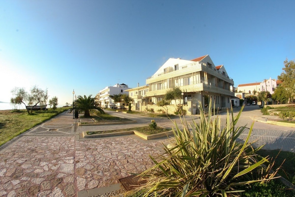 Aura Boutique Hotel 4/51