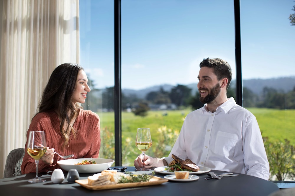 Hyatt Regency Monterey Hotel and Spa on Del Monte Golf Course 7/67