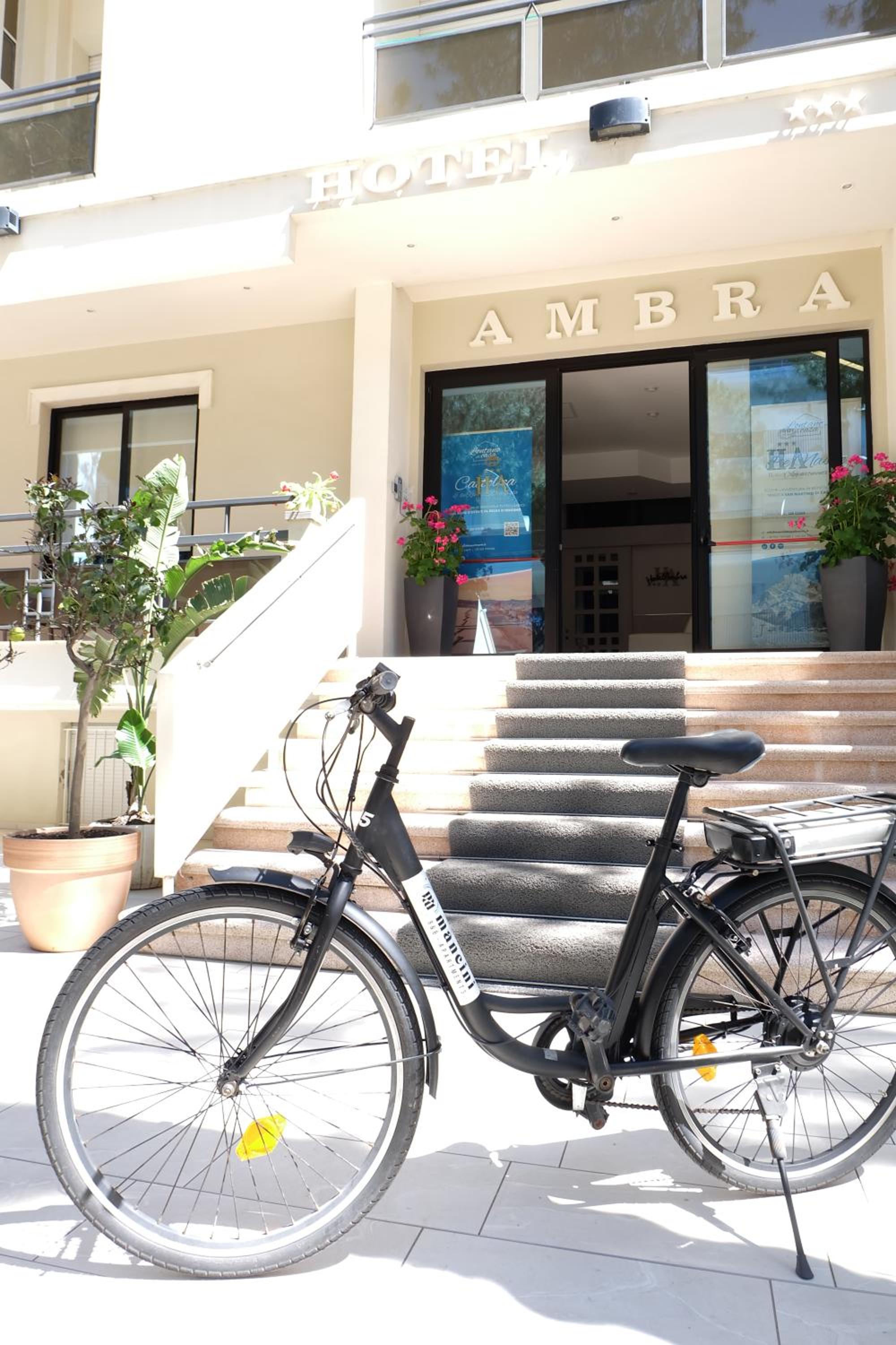 Ambra Hotel Cattolica 4/50