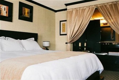 Radisson Hotel Colorado Springs Airport 5/42