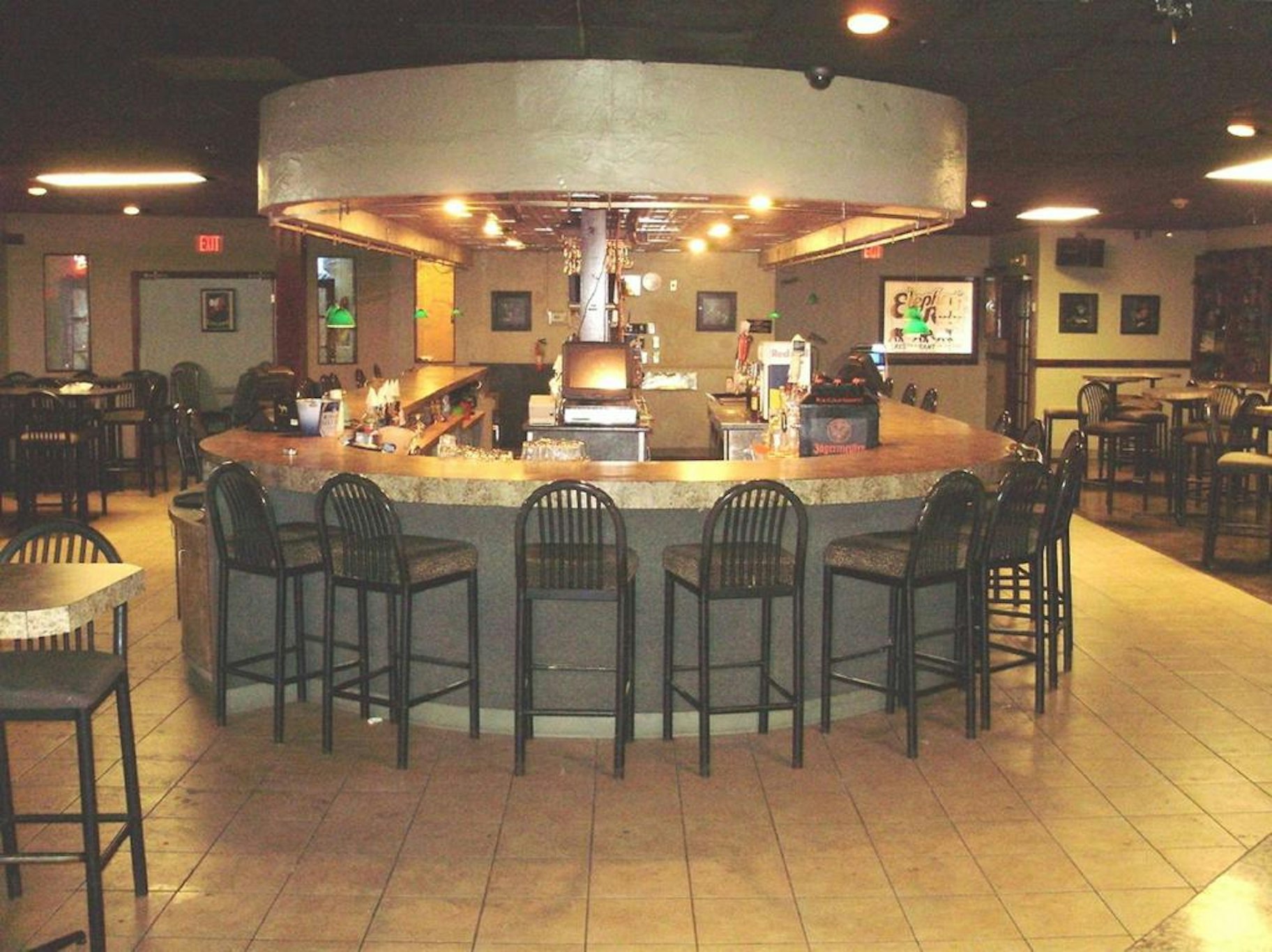 Trade Winds Central Inn 23/31