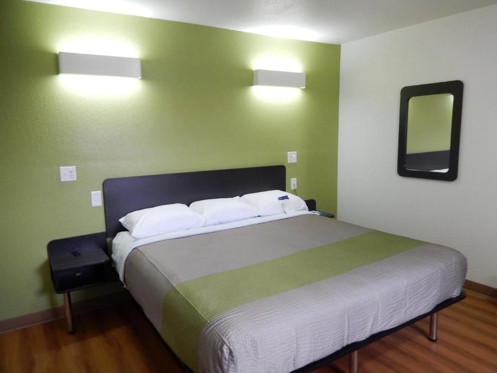 Motel6 Childress, TX 28/48