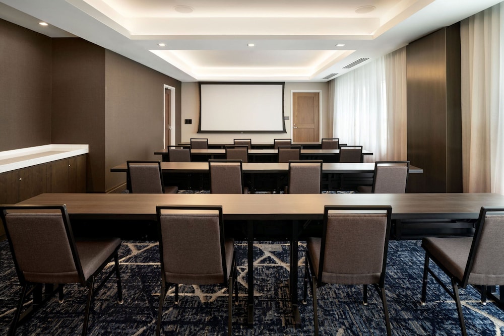 Residence Inn by Marriott Oakland Downtown 30/42