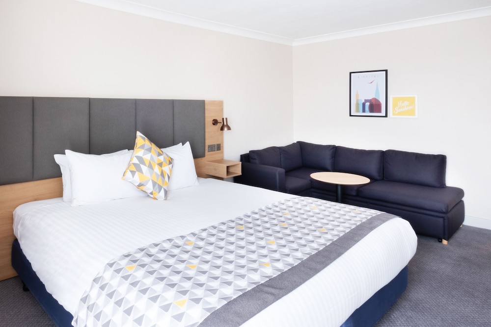 Holiday Inn Leicester 14/71