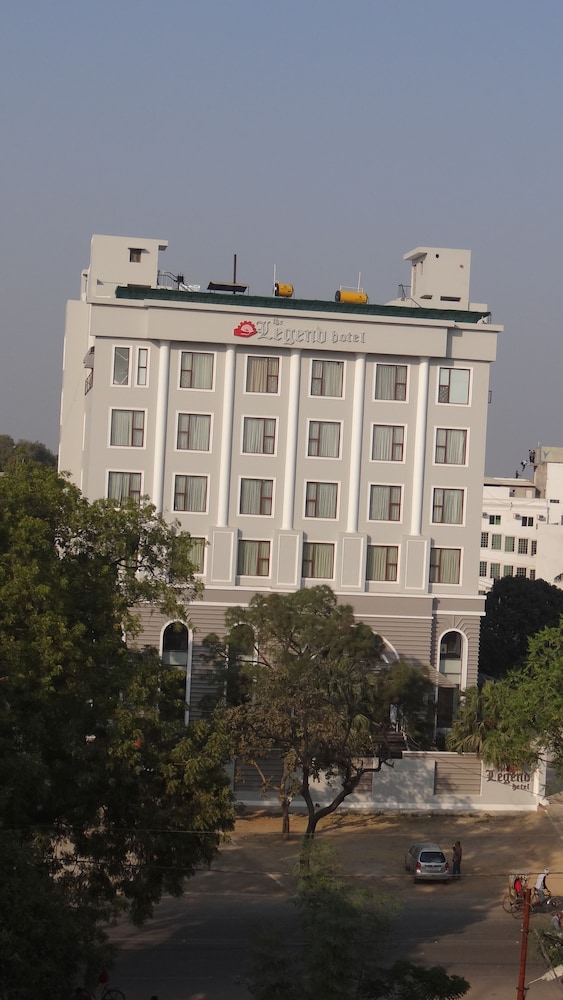 The Legend Hotel 3/29