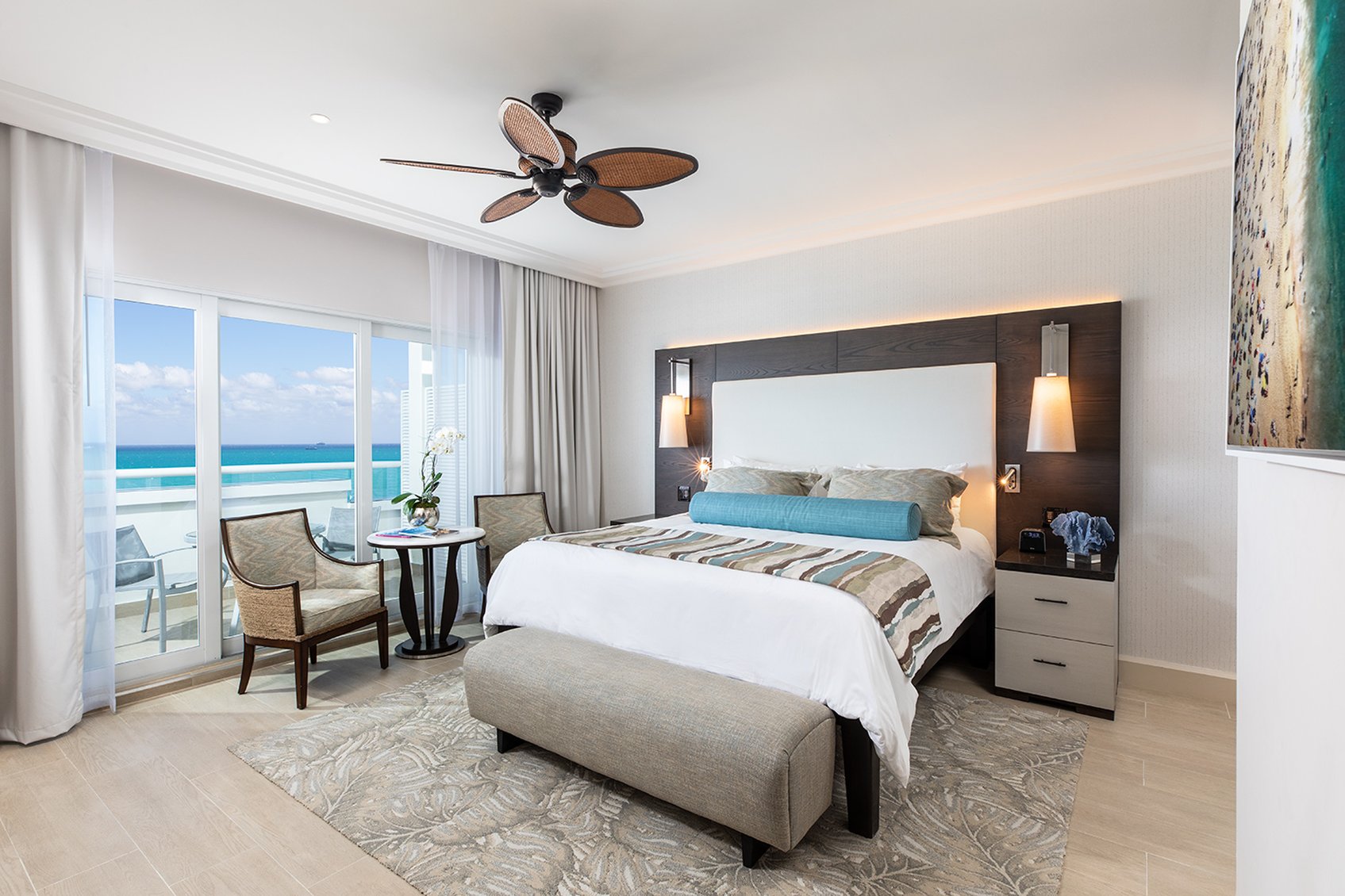 The Palms Hotel and Spa 7/50
