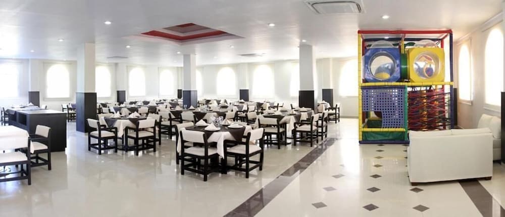 Hotel Baez Paraiso 56/59