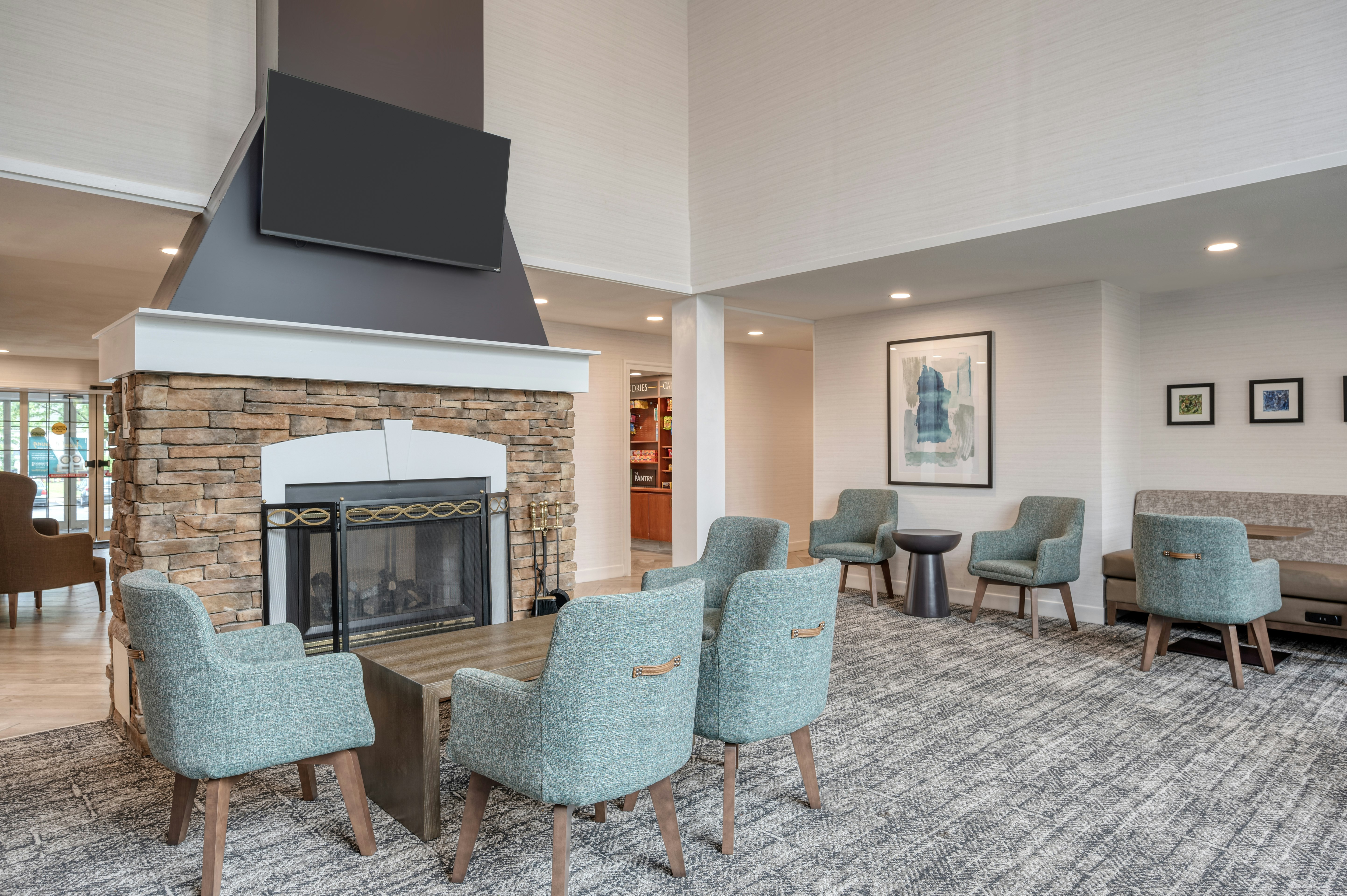 Staybridge Allentown Bethlehem Airport Suites 53/69