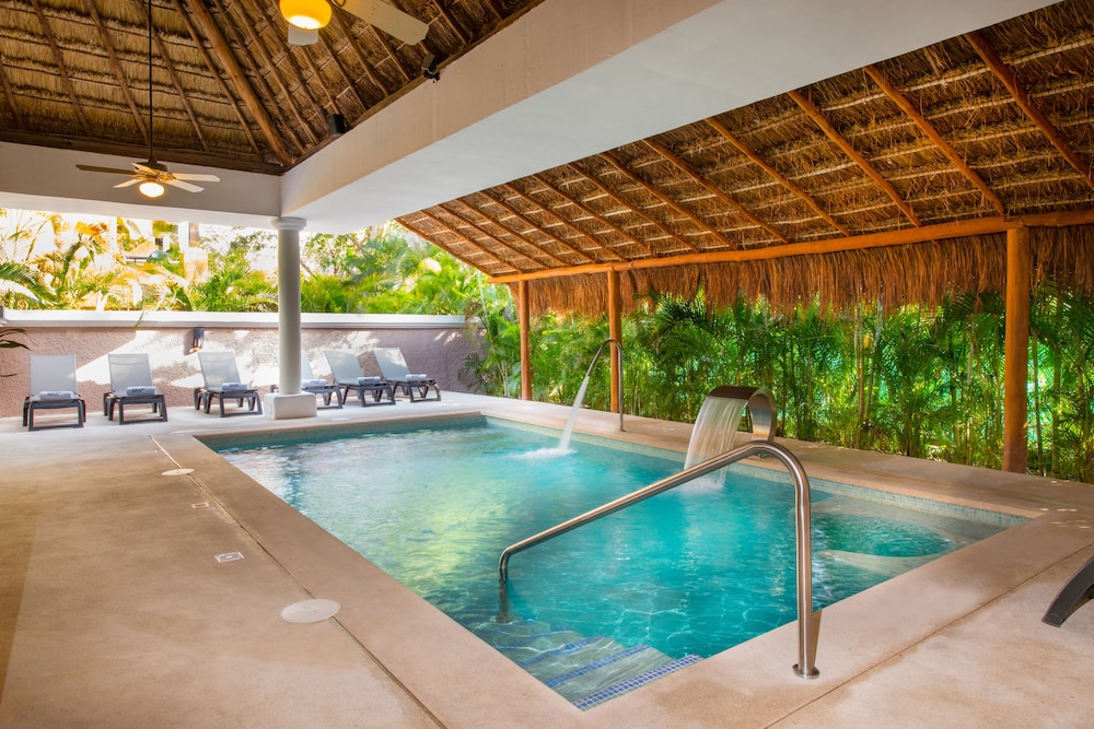 Iberostar Waves Quetzal 20/50