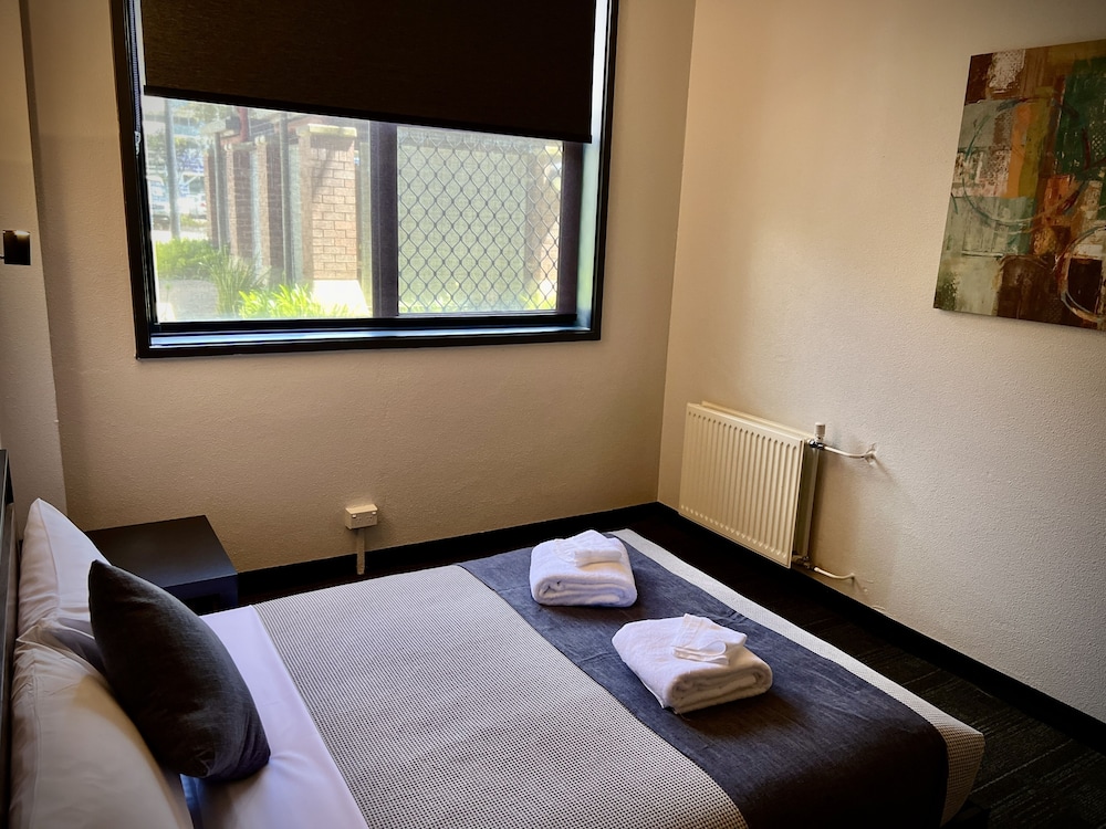 Canberra Accommodation Centre 30/63