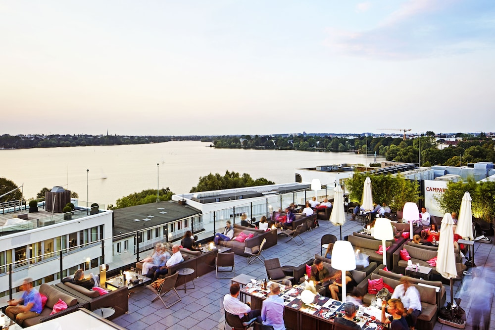 The George Hotel Hamburg 52/59