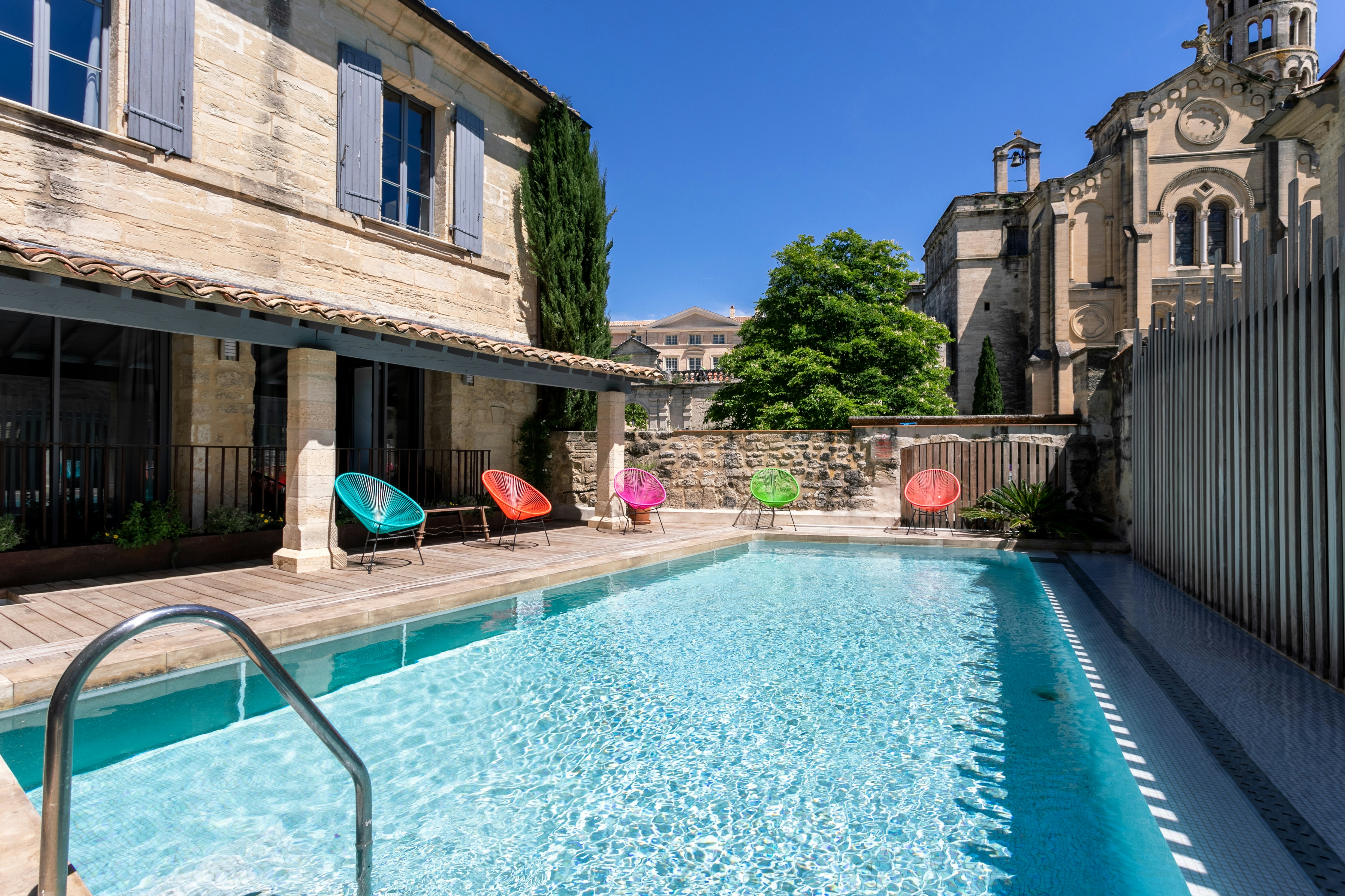 Boutique Hotel Entraigues 57/61