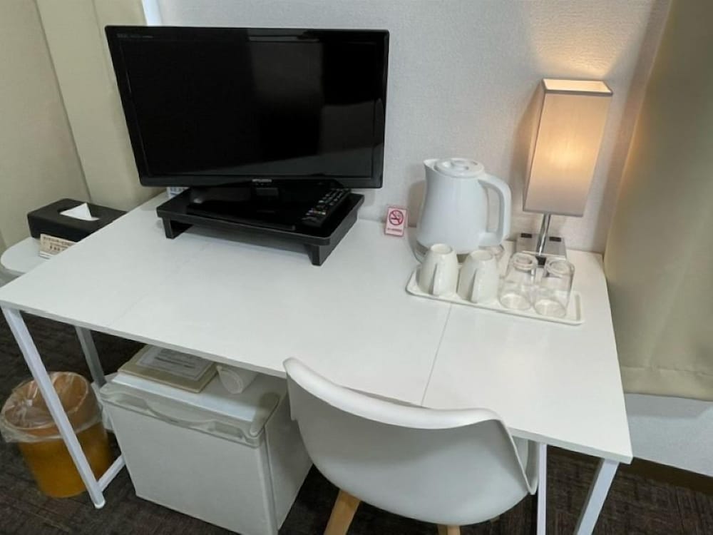 HOTEL ROYAL OAK GOTANDA 40/50