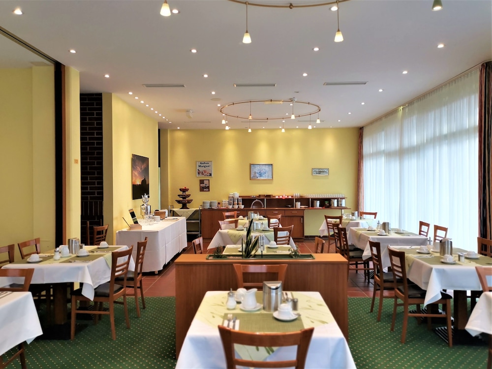 Acron Hotel Quedlinburg 37/59