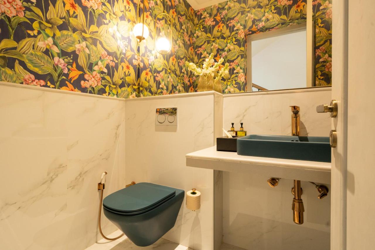 ELIVAAS 4BHK with Pvt Pool in Arpora Lumin 54/55