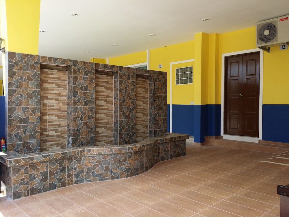 Sun Inns Rest House Kuantan 8/54